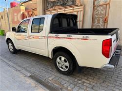 نیسان نەڤارا